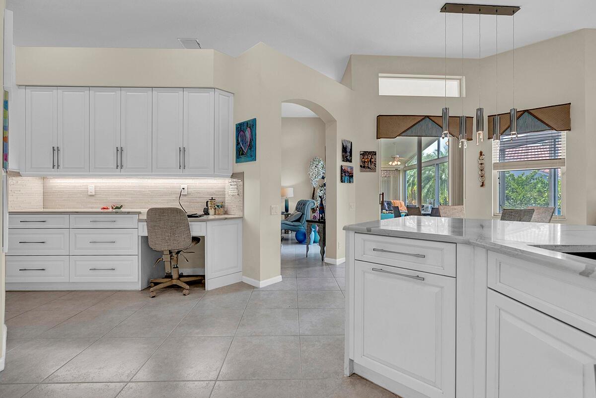 LAKERIDGE FALLS - Residential