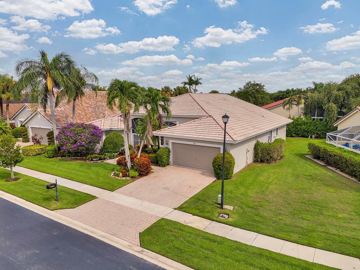 LAKERIDGE FALLS - Residential