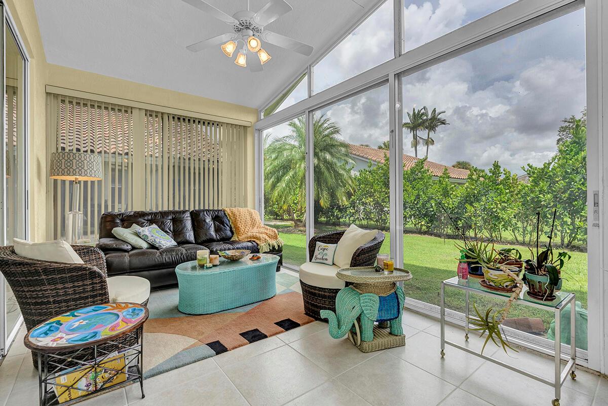 LAKERIDGE FALLS - Residential