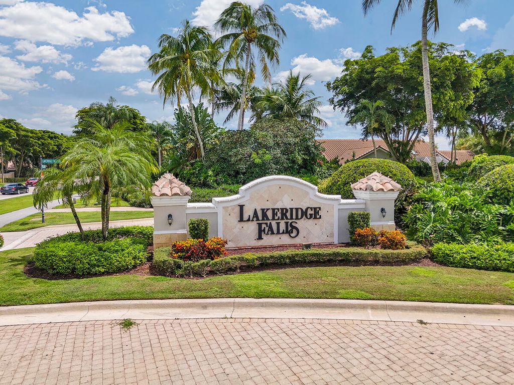 Photo of 7305 Amber Falls Lane, Boynton Beach, FL 33437 (MLS # R11125896)
