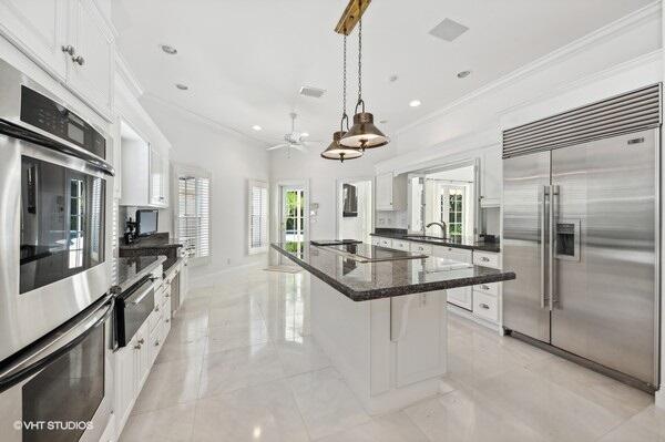 OLD PORT VILLAGE 1 A - Residential