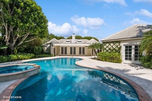 OLD PORT VILLAGE 1 A - Residential