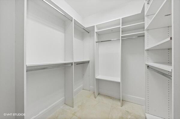 OLD PORT VILLAGE 1 A - Residential