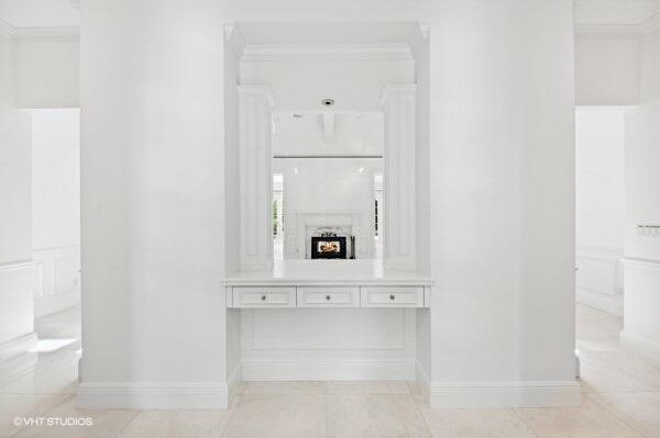 OLD PORT VILLAGE 1 A - Residential