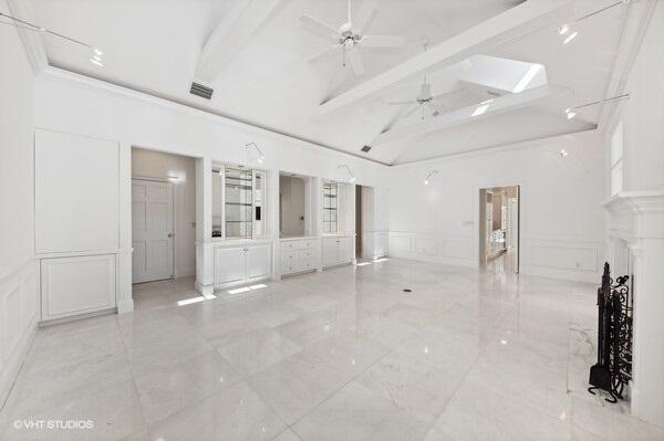 OLD PORT VILLAGE 1 A - Residential