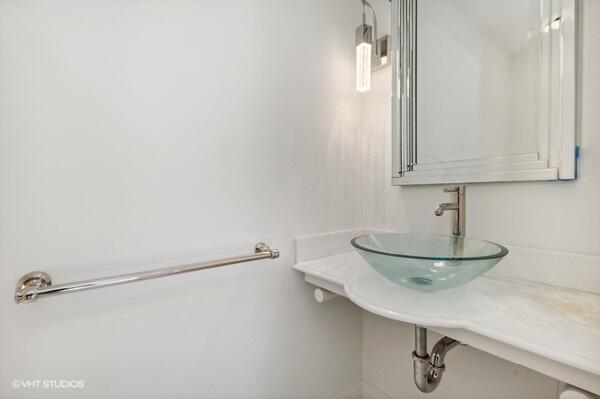 OLD PORT VILLAGE 1 A - Residential