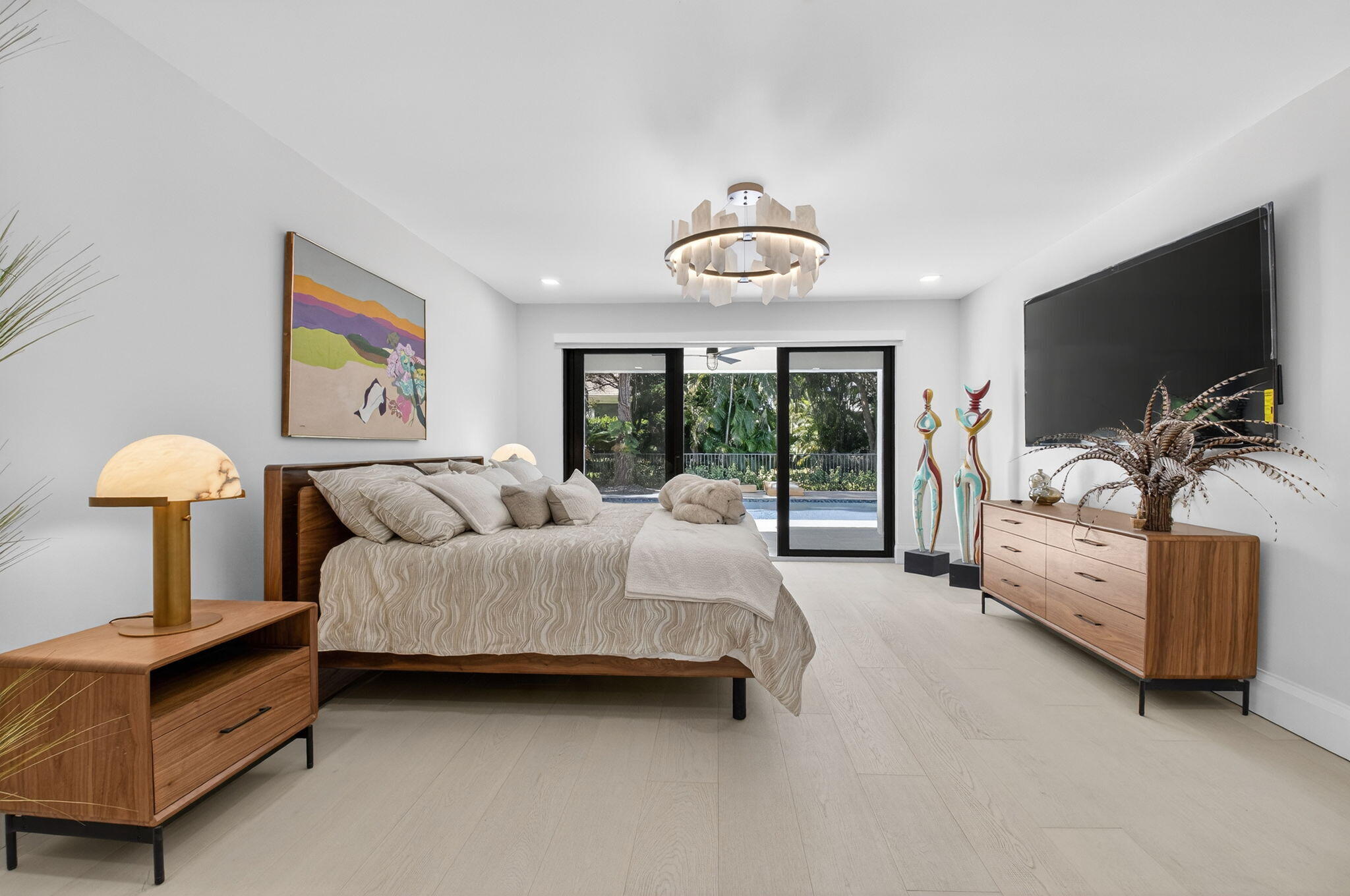 WOODFIELD COUNTRY CLUB - Residential