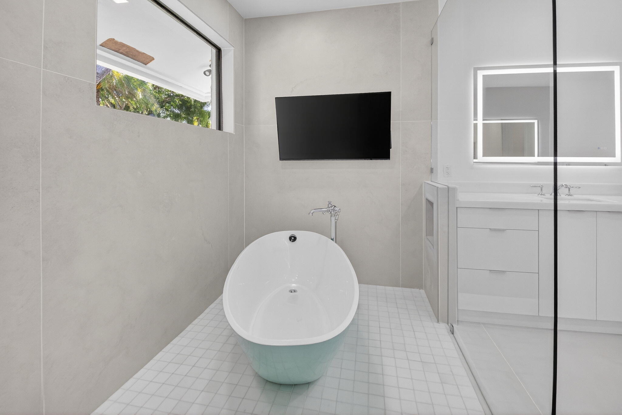 WOODFIELD COUNTRY CLUB - Residential