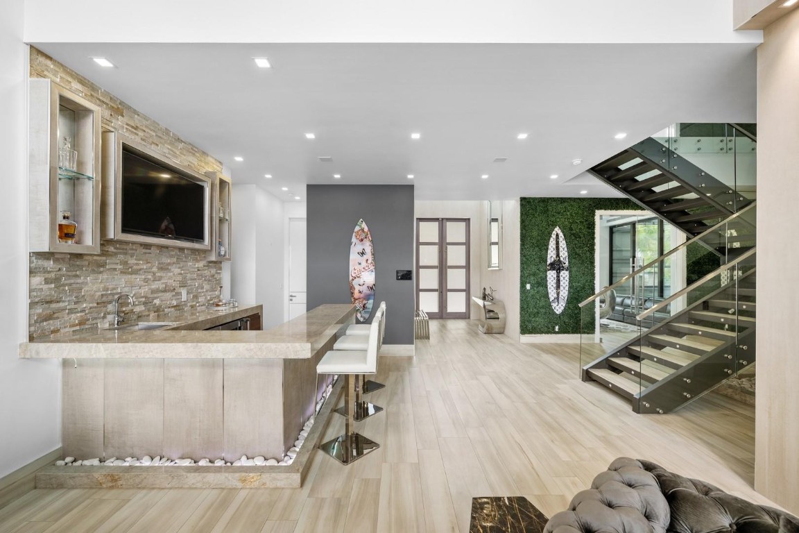 Gould Island 15-62 B - Residential