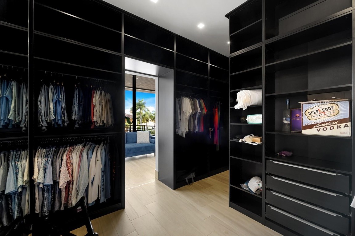 Gould Island 15-62 B - Residential