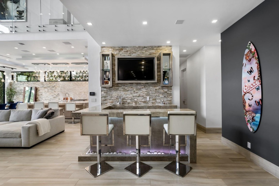 Gould Island 15-62 B - Residential