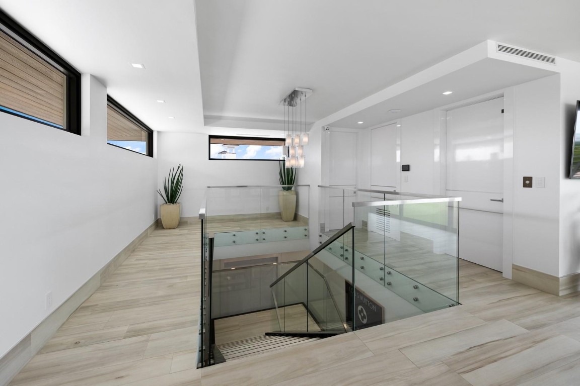 Gould Island 15-62 B - Residential