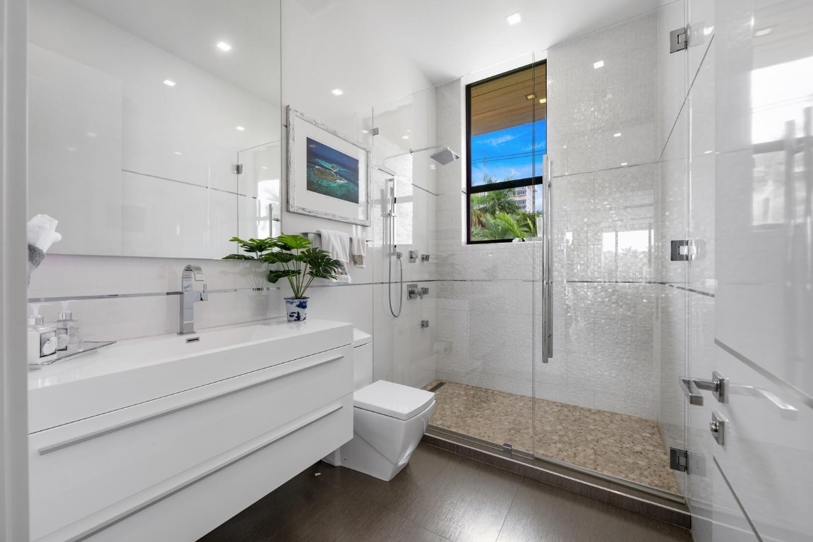 Gould Island 15-62 B - Residential