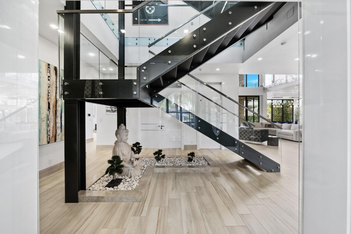 Gould Island 15-62 B - Residential