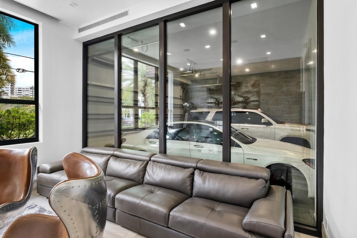 Gould Island 15-62 B - Residential