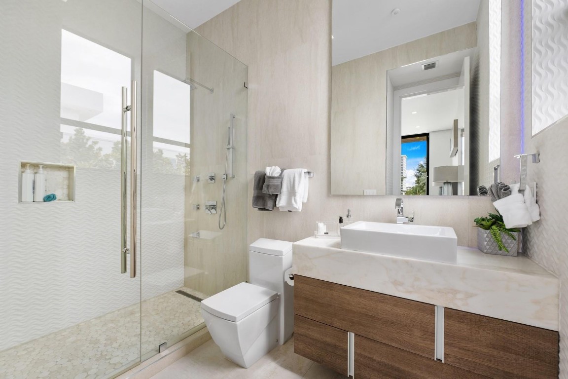 Gould Island 15-62 B - Residential