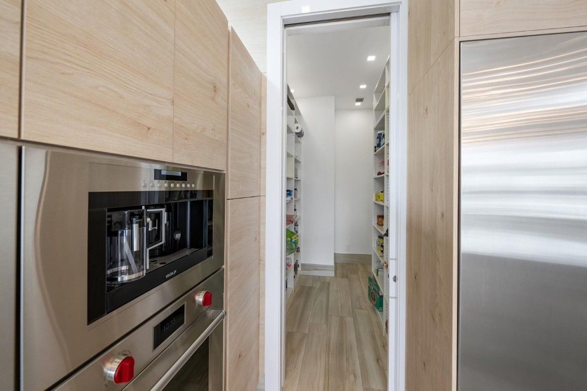 Gould Island 15-62 B - Residential