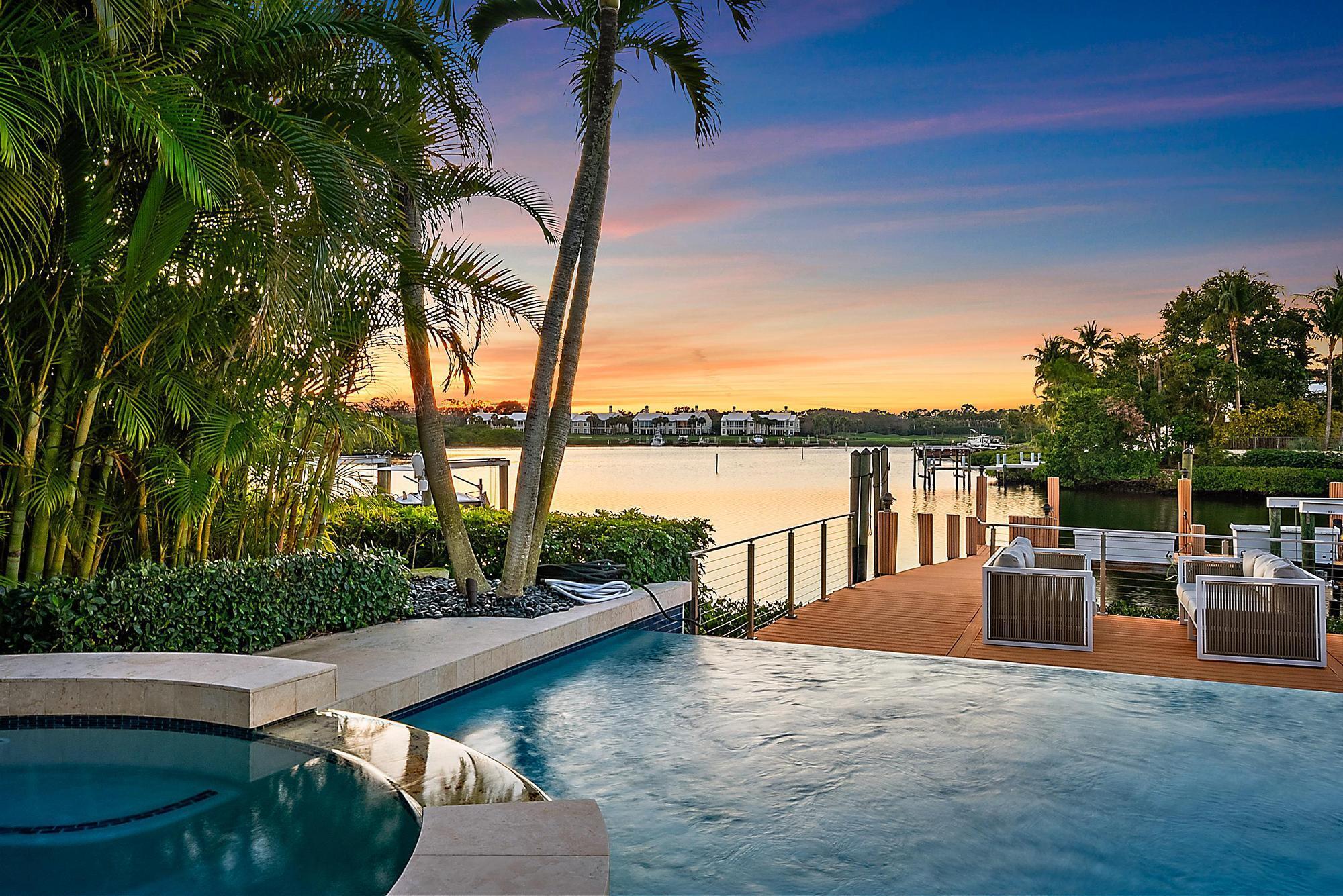 Admirals Cove - Residential