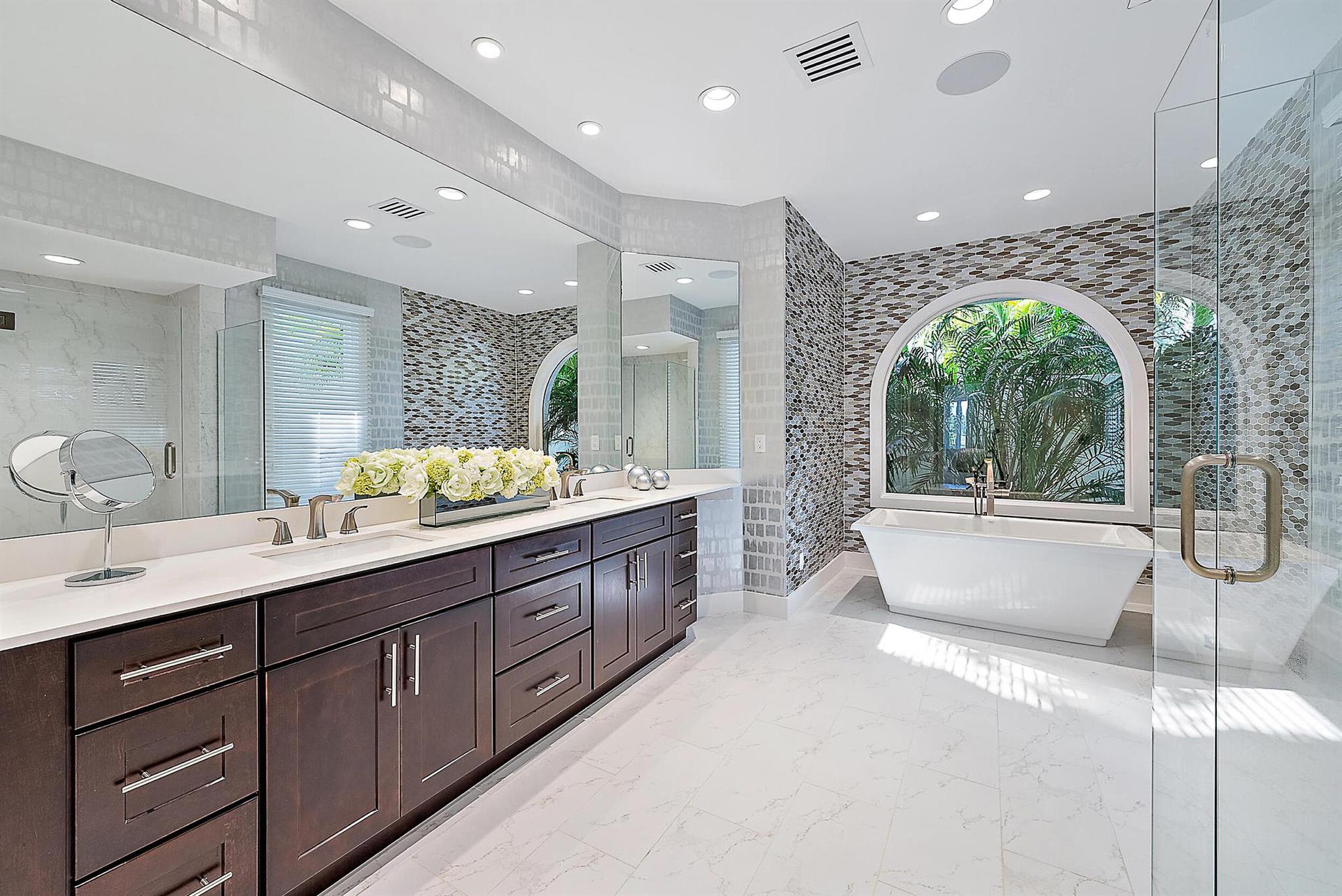 Admirals Cove - Residential