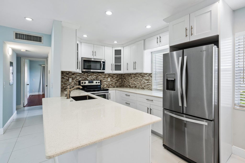 Photo of 507 CAPRI K, Delray Beach, FL 33484 (MLS # B26079836)
