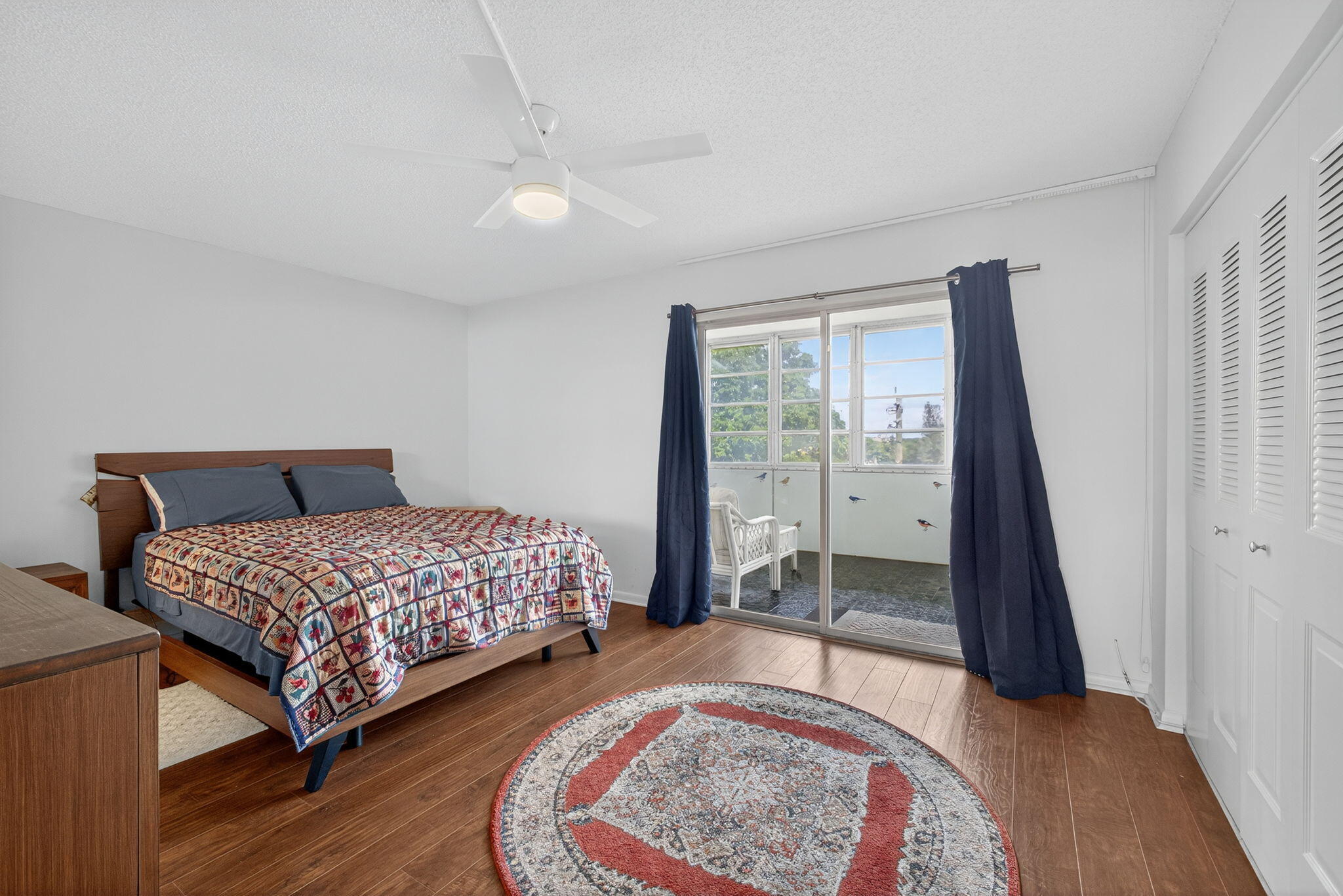 SOUTHAMPTON CONDO - Residential