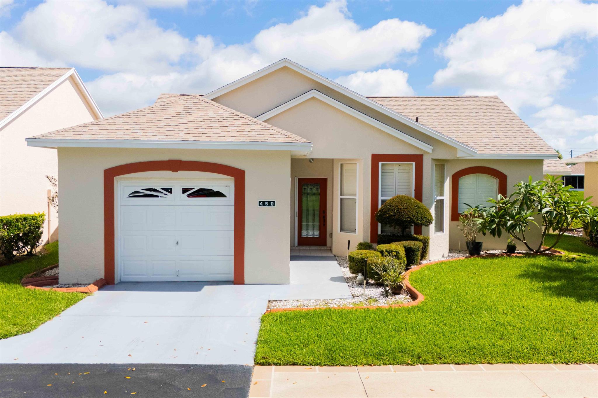 KINGS ISLE - Residential