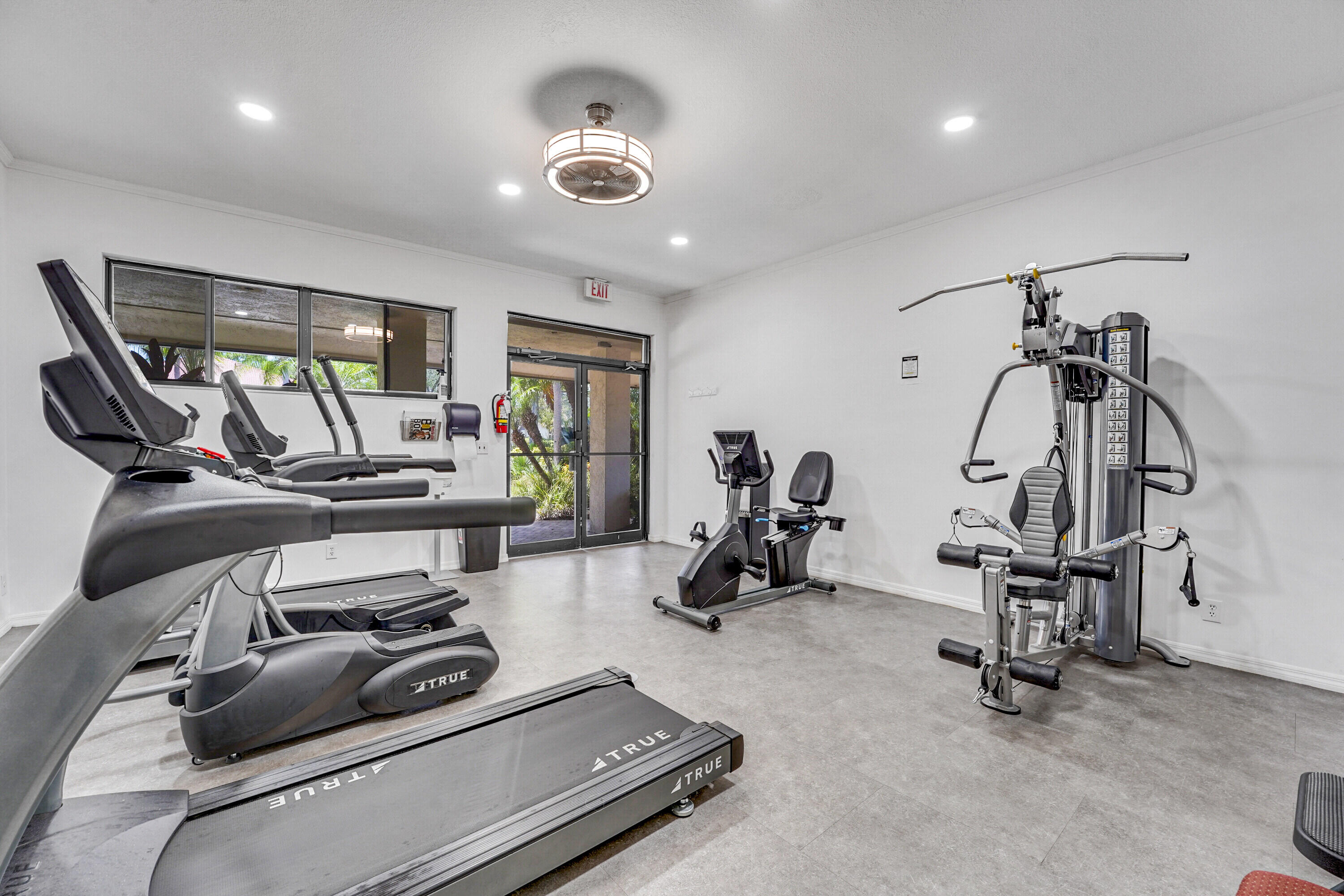 SOUTH RIVER - Residential