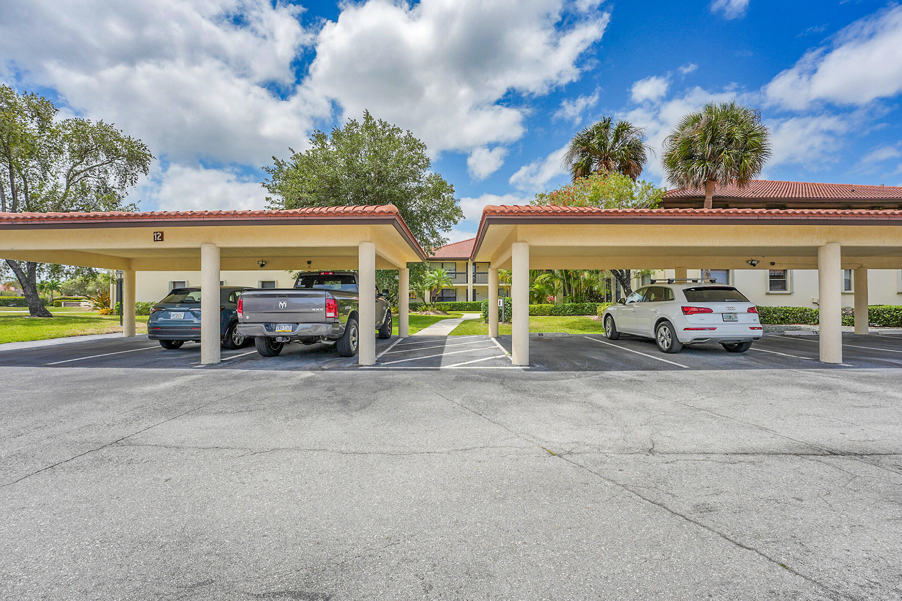 SOUTH RIVER - Residential