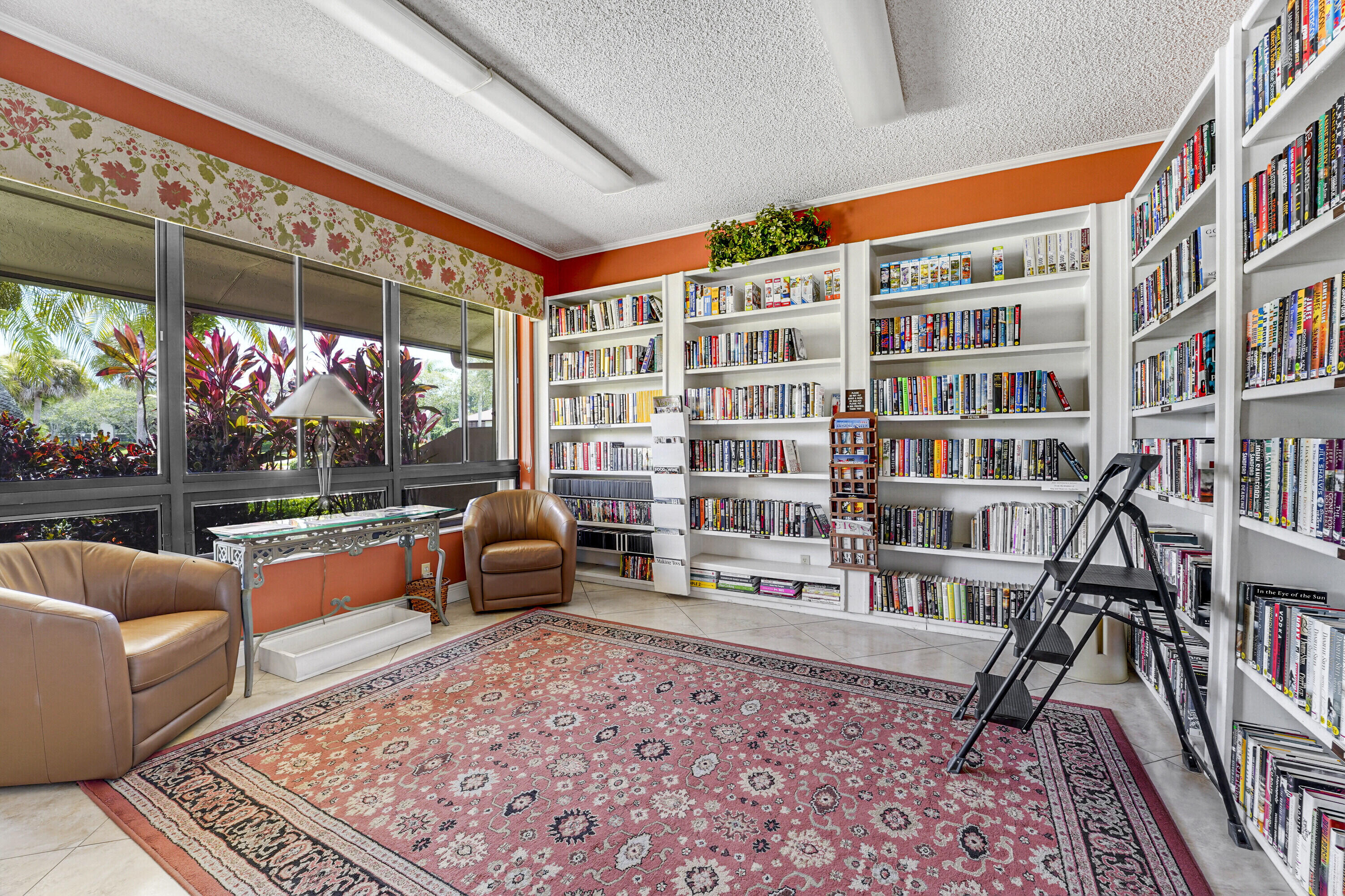 SOUTH RIVER - Residential