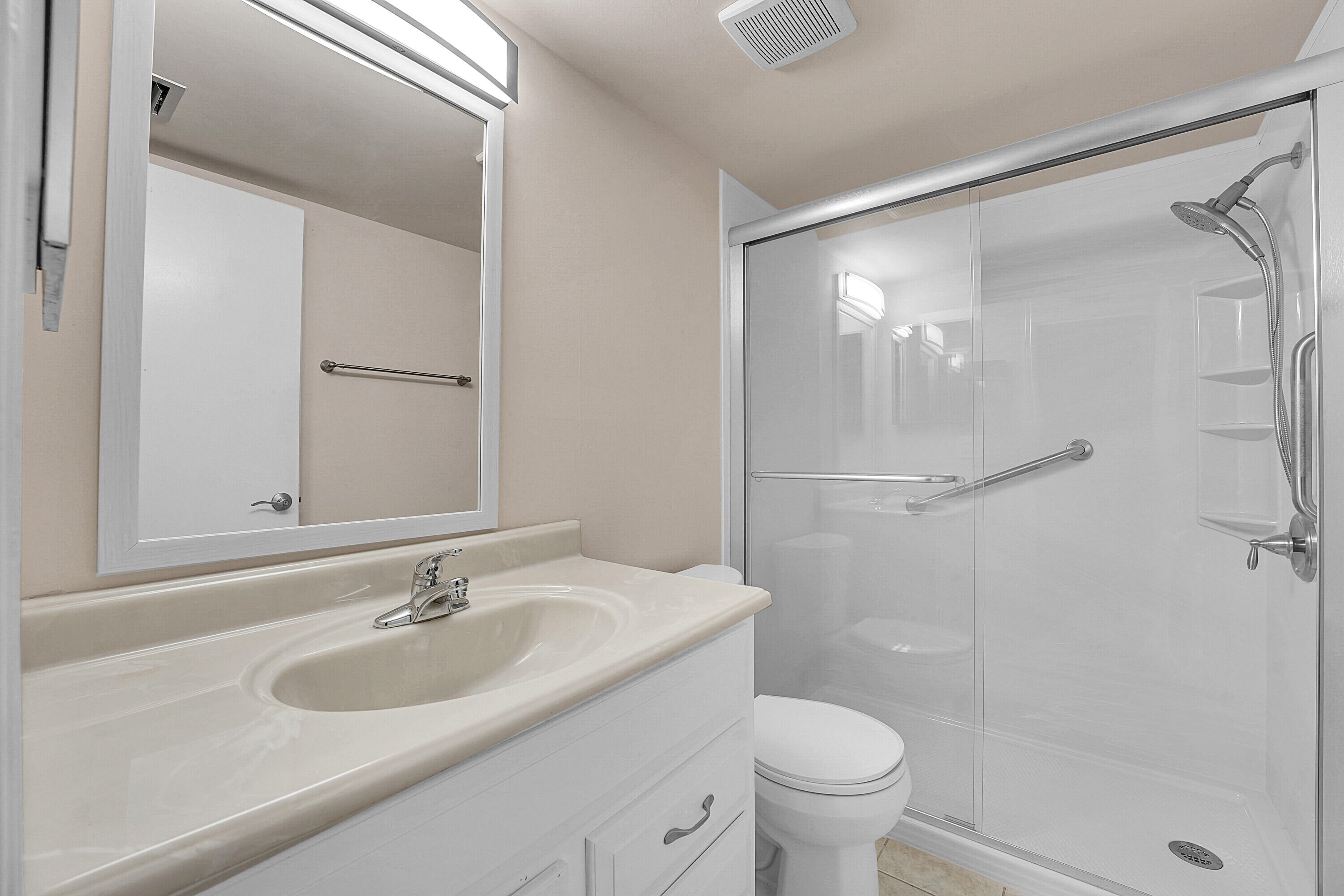 SOUTH RIVER - Residential