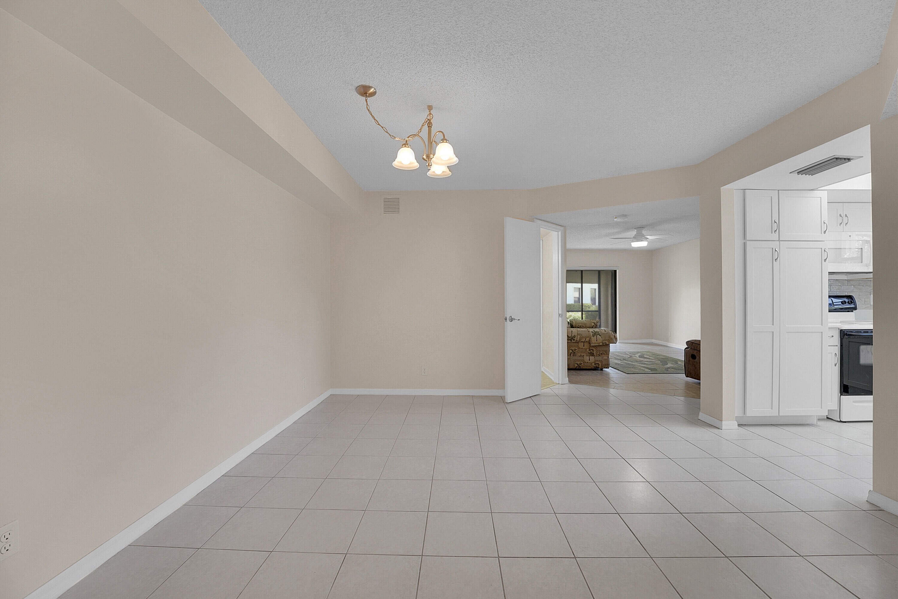 SOUTH RIVER - Residential