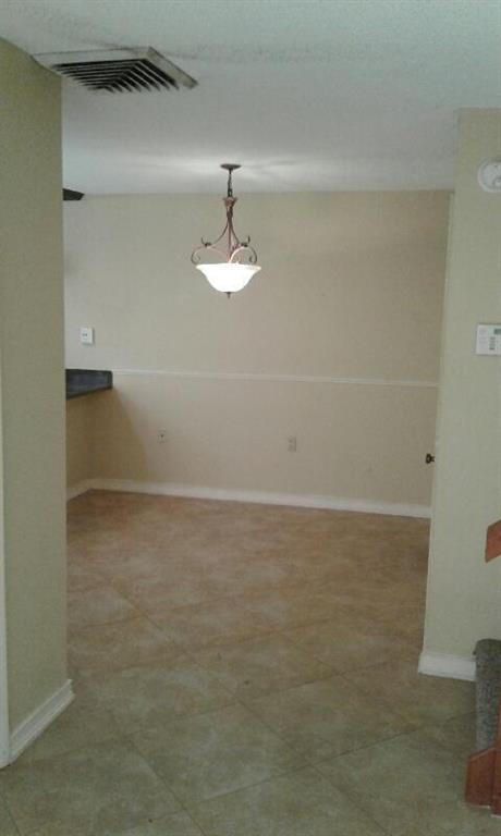 VILLAGE OF SANDALWOOD LAKES SOUTH - Residential Lease