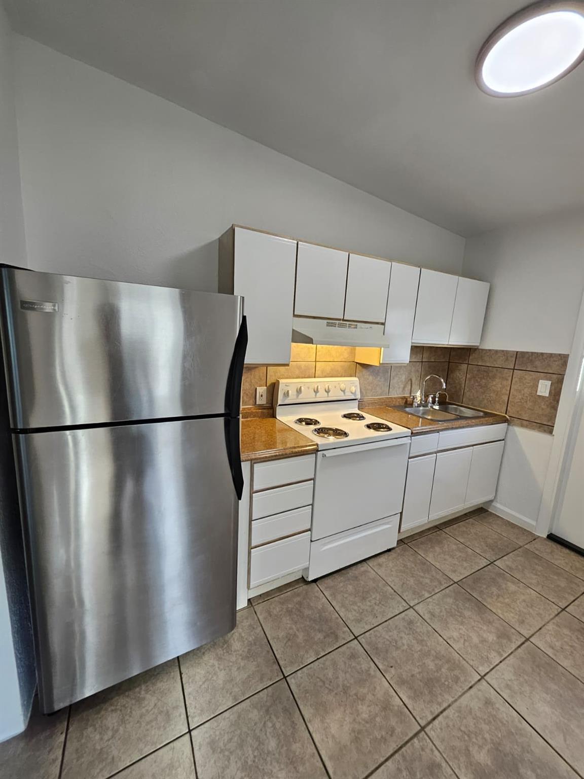 Michael's Courtyard - Residential Lease