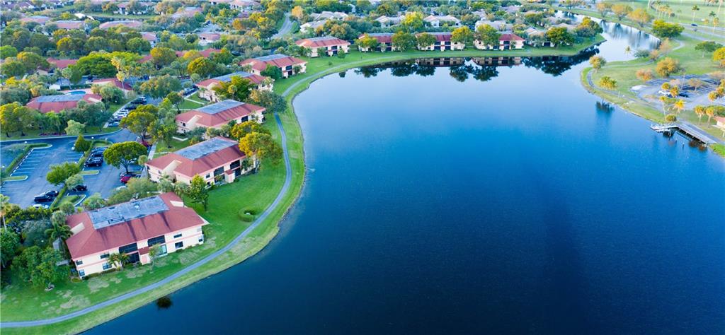 APPLEWOOD VILLAGE II - Residential