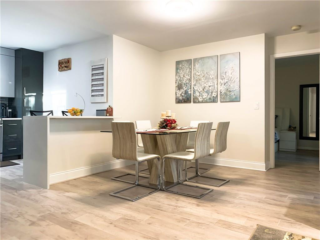 APPLEWOOD VILLAGE II - Residential