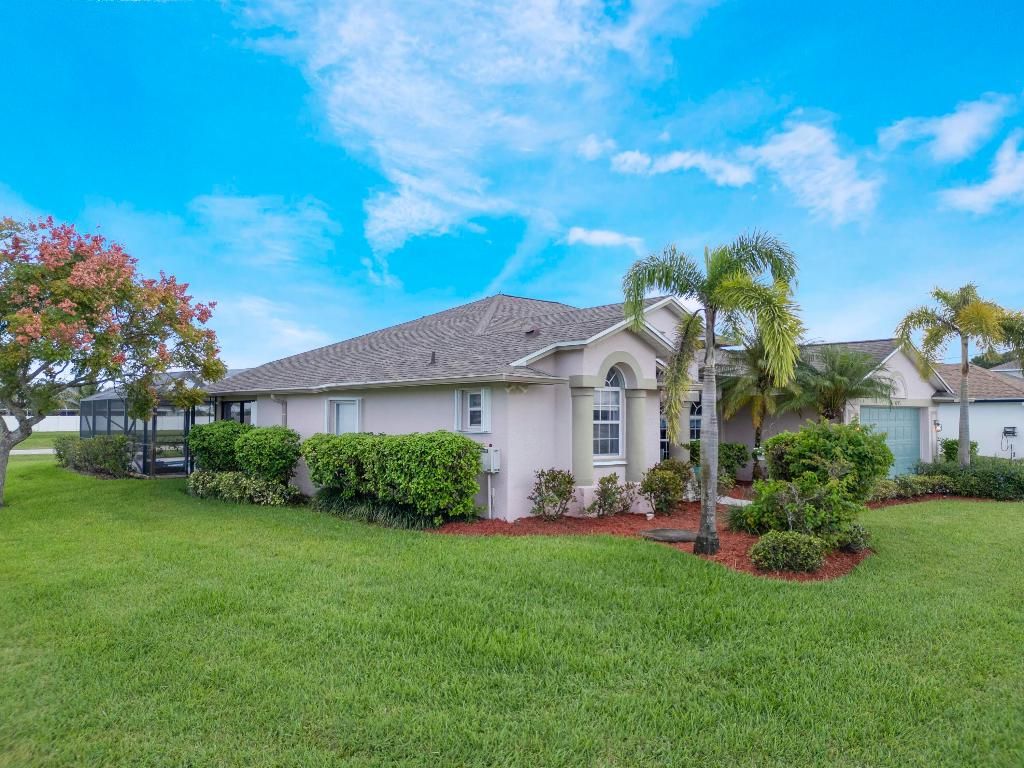 Photo of 5793 NW Dublin Drive, Port Saint Lucie, FL 34986 (MLS # R11133866)