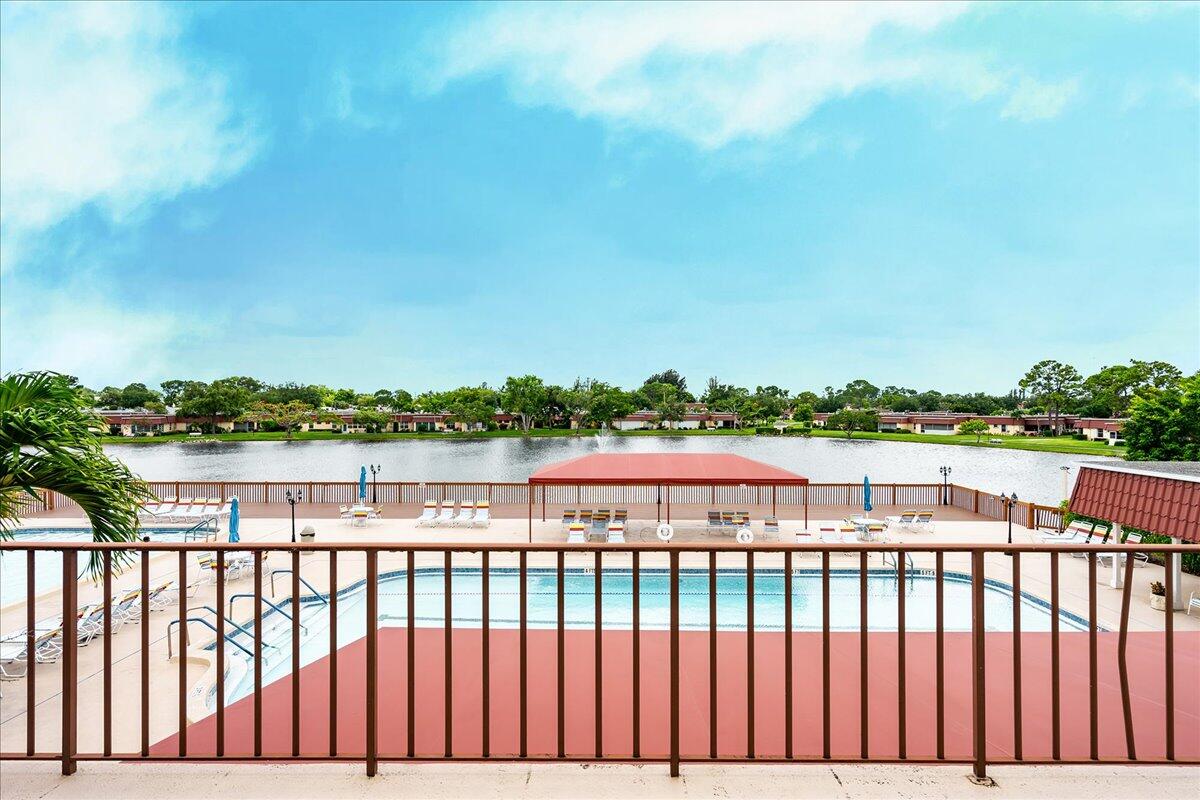 COVERED BRIDGE CONDO - Residential