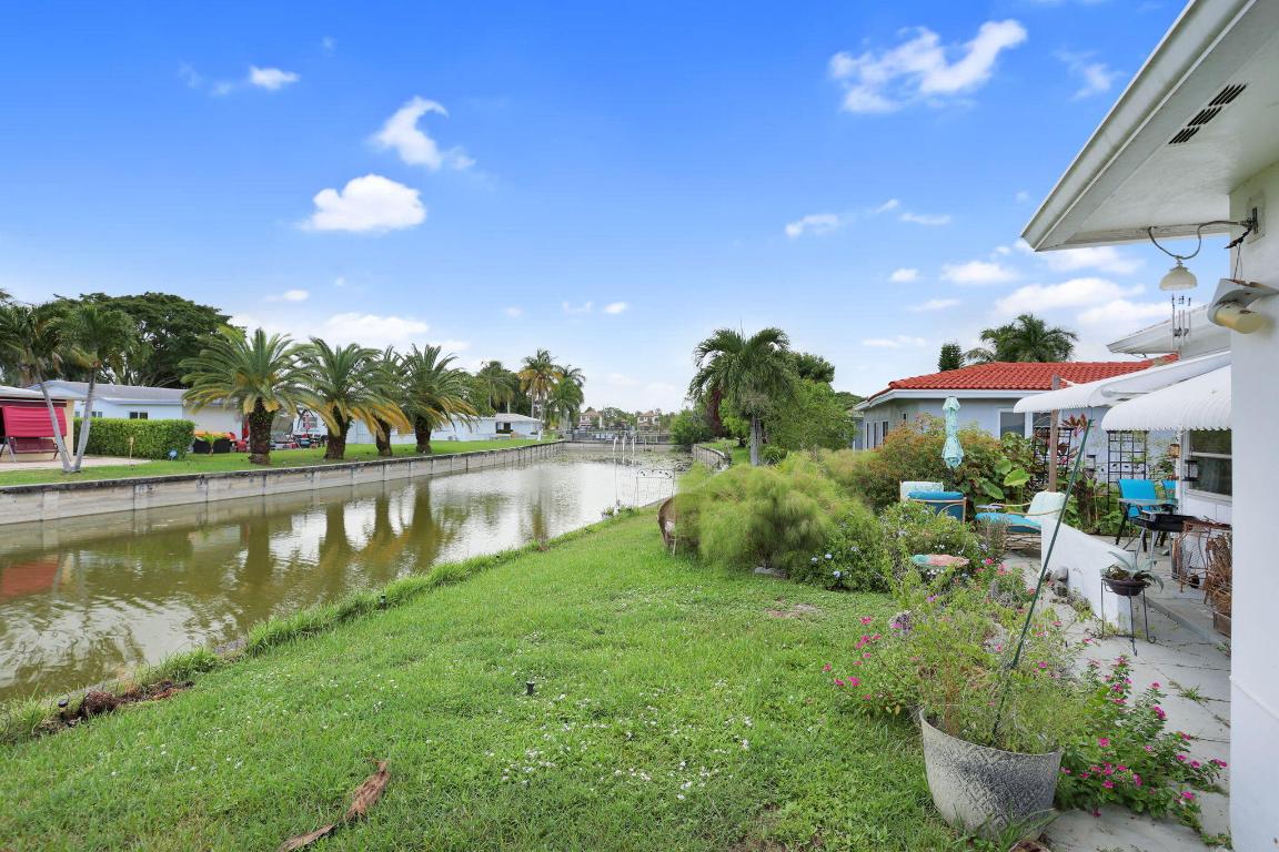 MAINLANDS OF TAMARAC LAKES - Residential