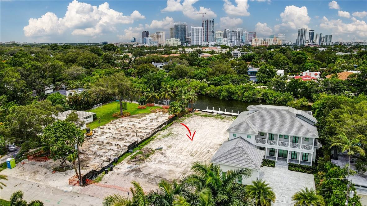 Victoria Isles 15-67 B - Land