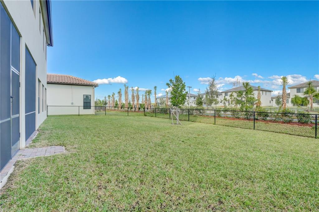 MAPLE RIDGE AT AVE MARIA - Residential