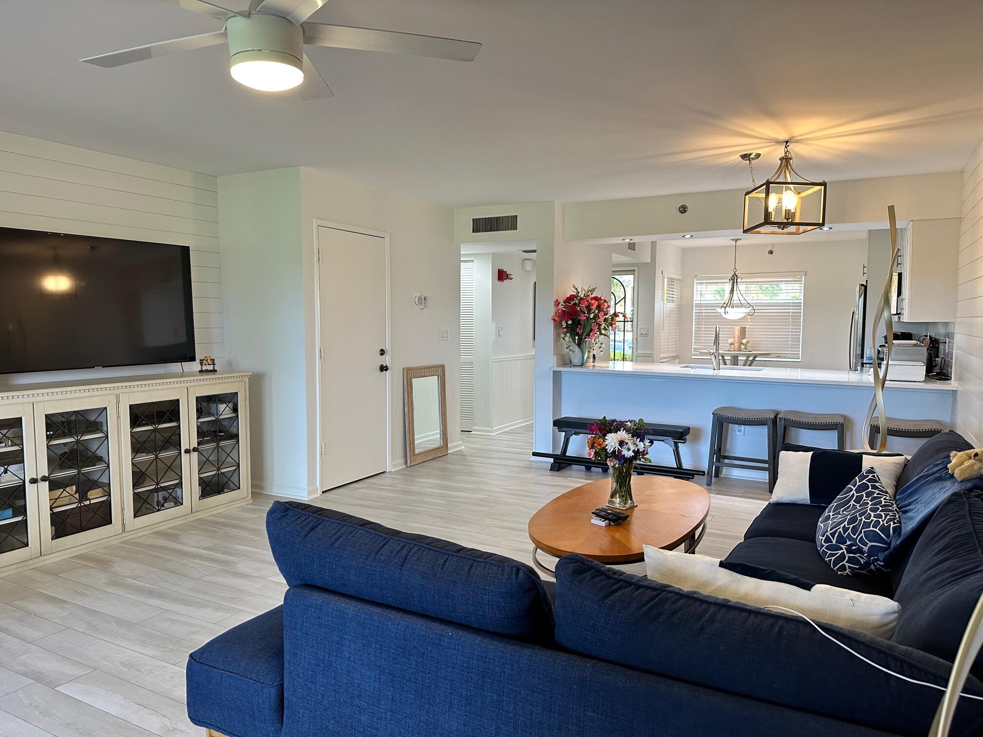 JUPITER BAY EAST CONDO - Residential