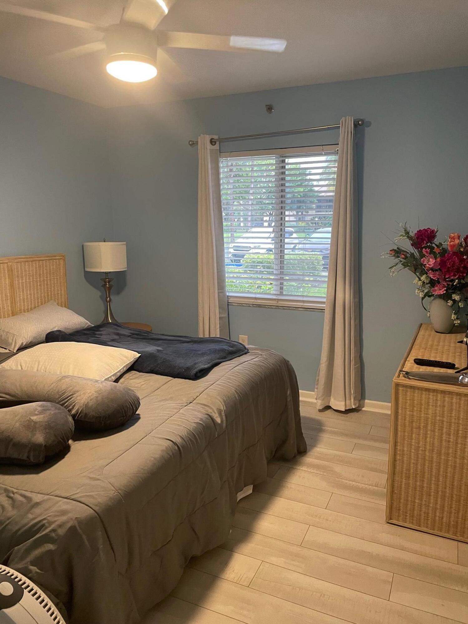 JUPITER BAY EAST CONDO - Residential