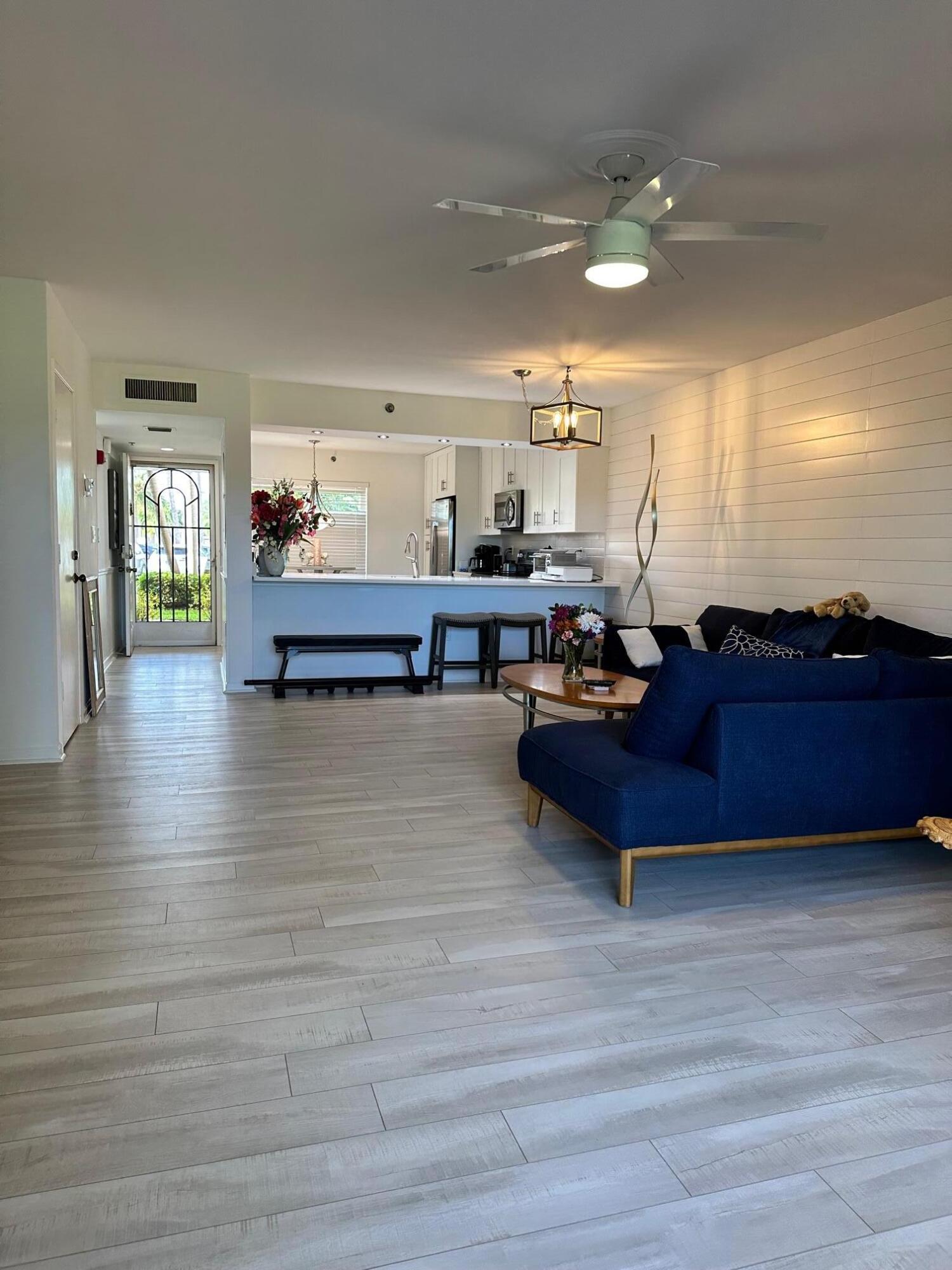 JUPITER BAY EAST CONDO - Residential