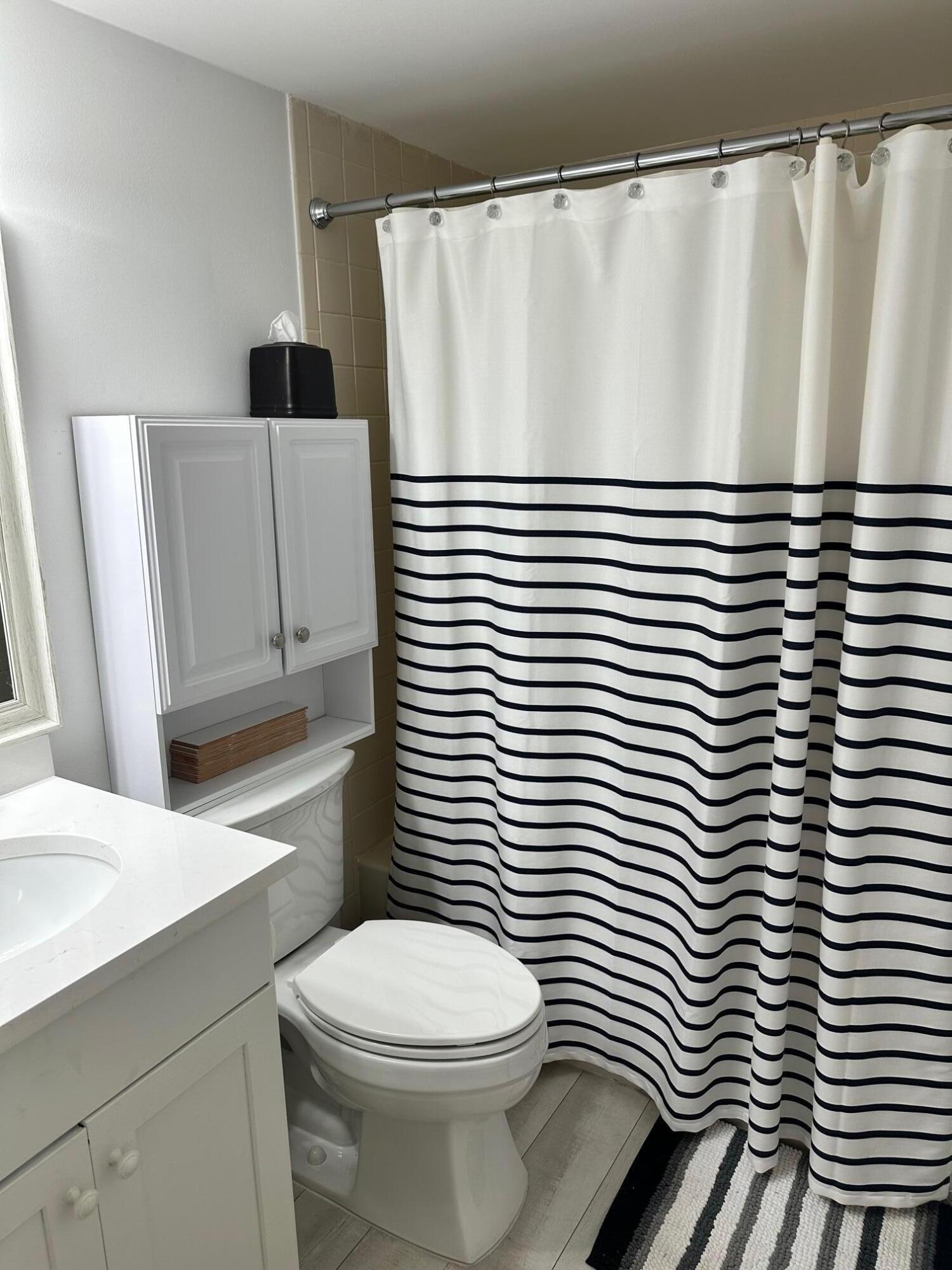 JUPITER BAY EAST CONDO - Residential