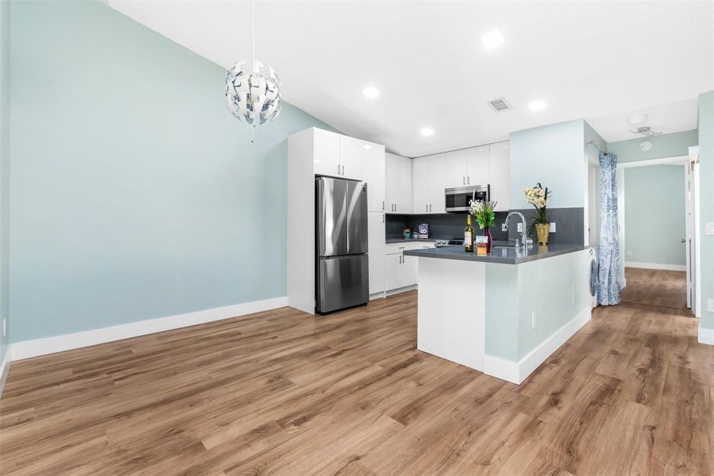 Photo of 9109 SE 21 Steet #B, Boca Raton, FL 33428 (MLS # F10419904)