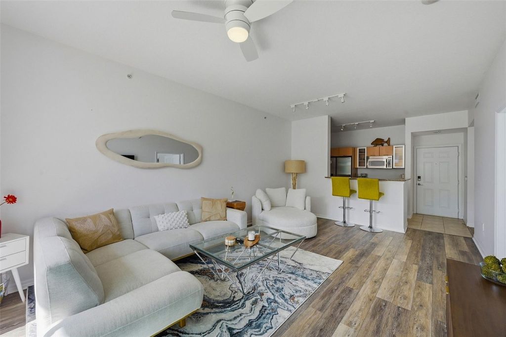 Photo of 700 E Boynton Beach Boulevard #1507, Boynton Beach, FL 33435 (MLS # F10548325)