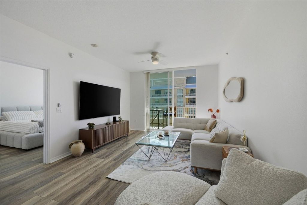 Photo of 700 E Boynton Beach Boulevard #1507, Boynton Beach, FL 33435 (MLS # F10548325)