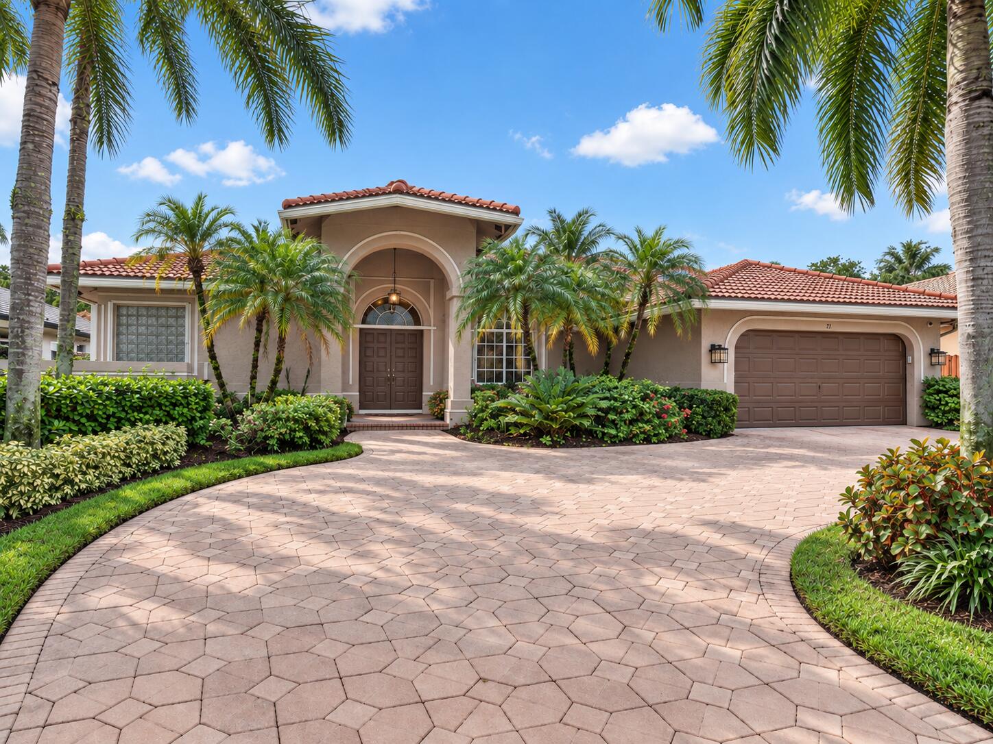 77 NW 108TH Way