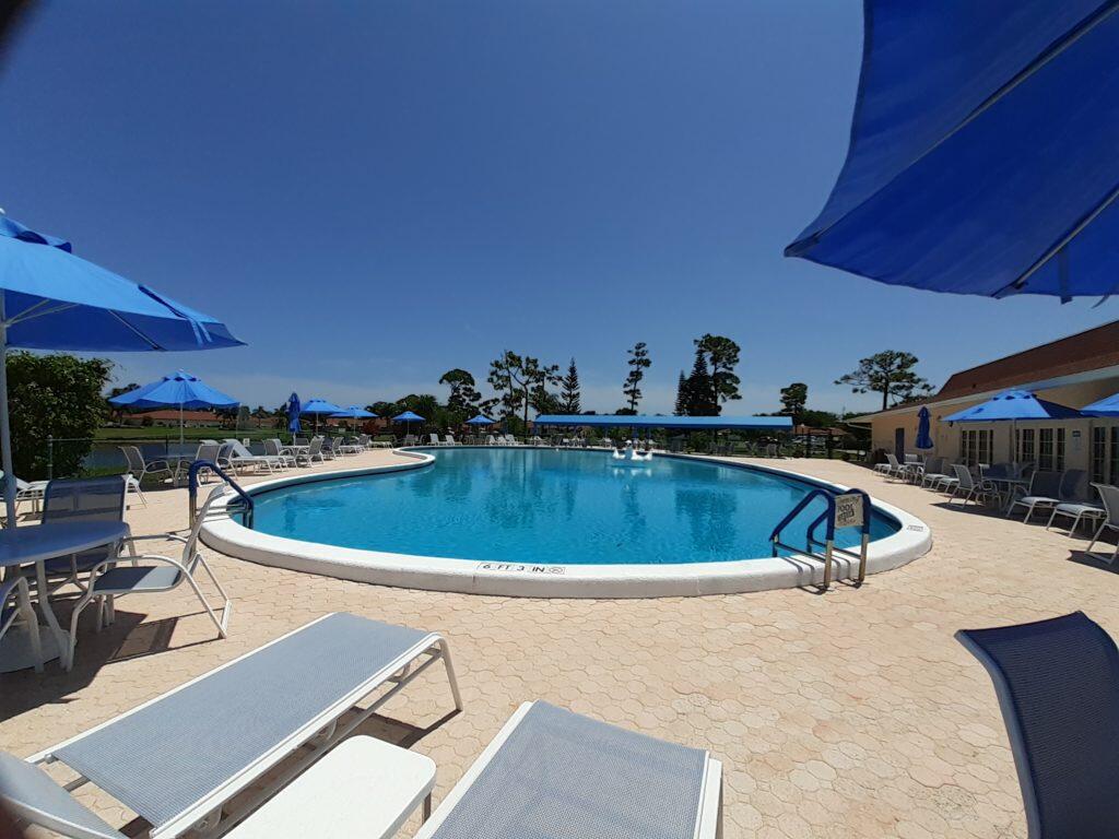 HIGH POINT OF DELRAY SEC 7 CONDO - Residential