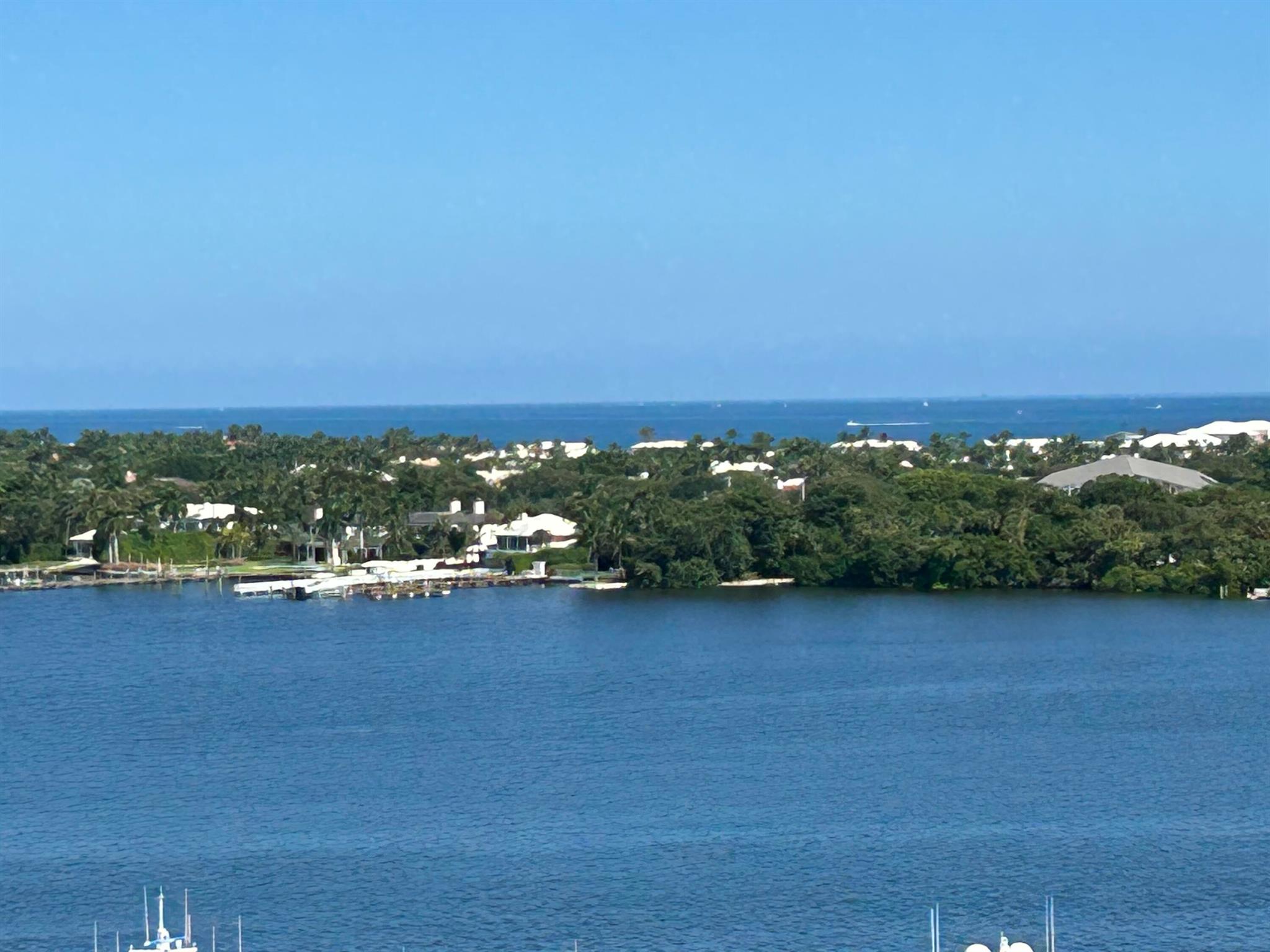 OLD PORT COVE MARINA TOWE - Residential